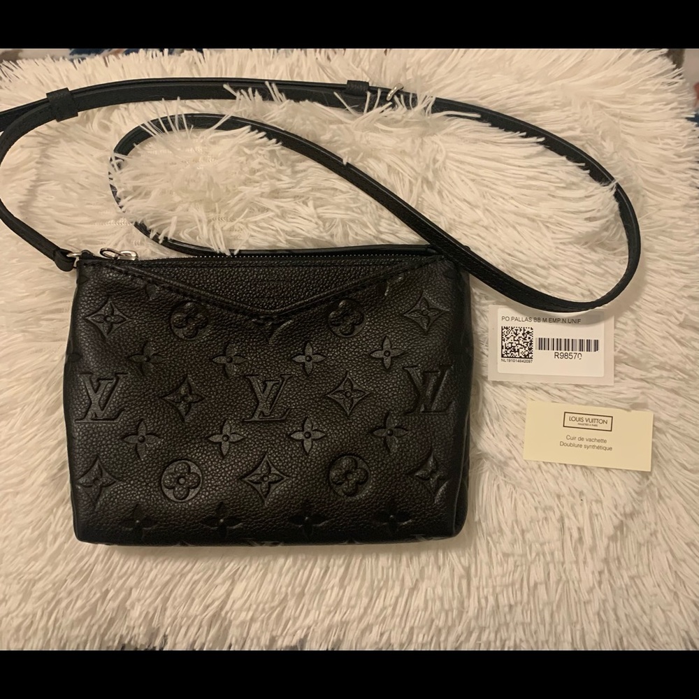 LV Pallas Clutch Empreinte